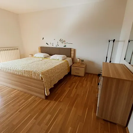 Pocitniska Hisa Kapitanovse בית נופש Ajdovščina